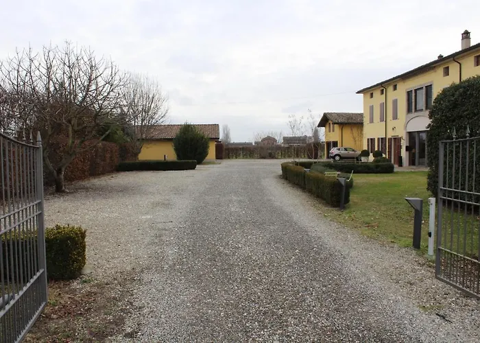 Temenos Bed & Breakfast Parma