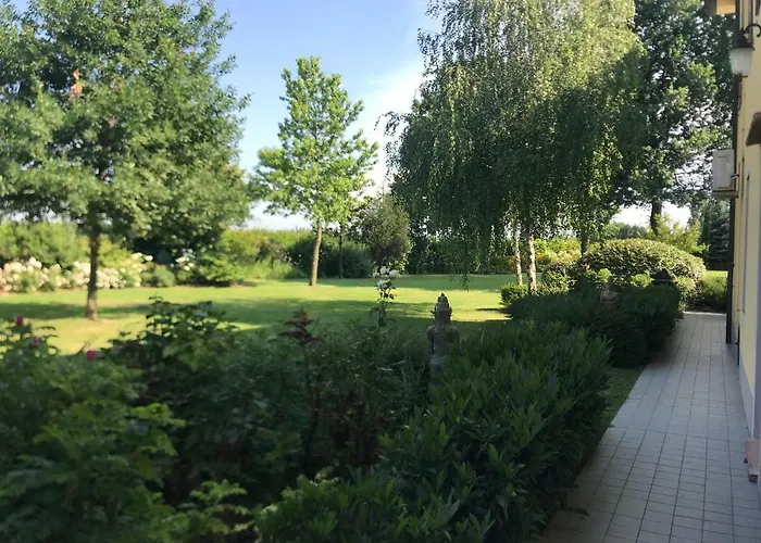 Bed & Breakfast Temenos Parma